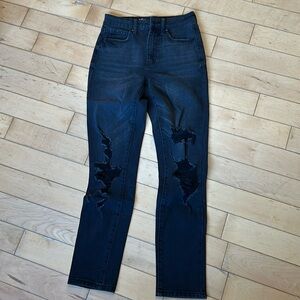 No boundaries, distressed, black cropped pants